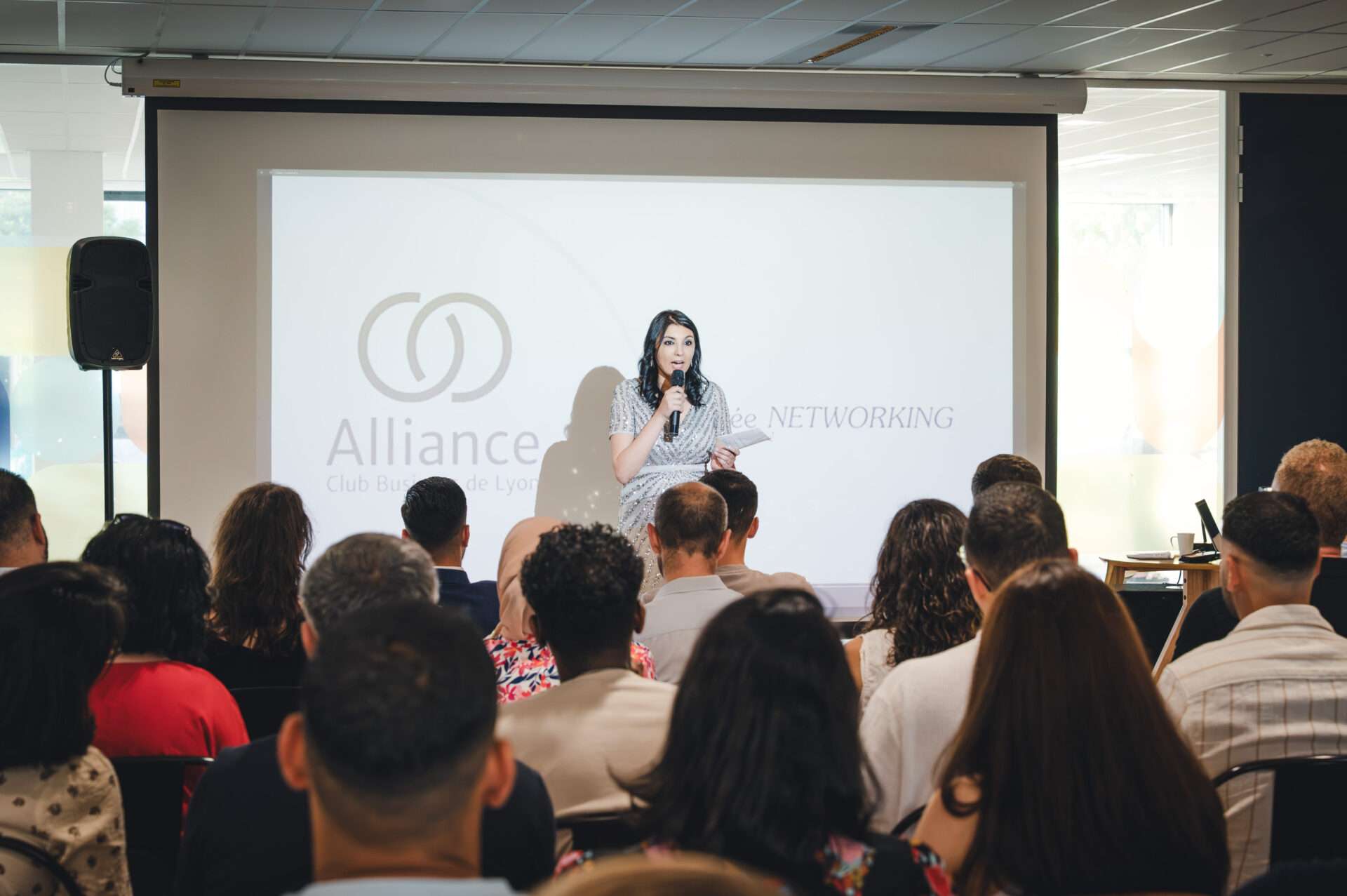 Samah BRIKH, Présidente chez SERENITY SERVICES, ALLIANCE LYON BUSINESS CLUB et anciennement Présidente de EDLV BUSINESS CLUB
