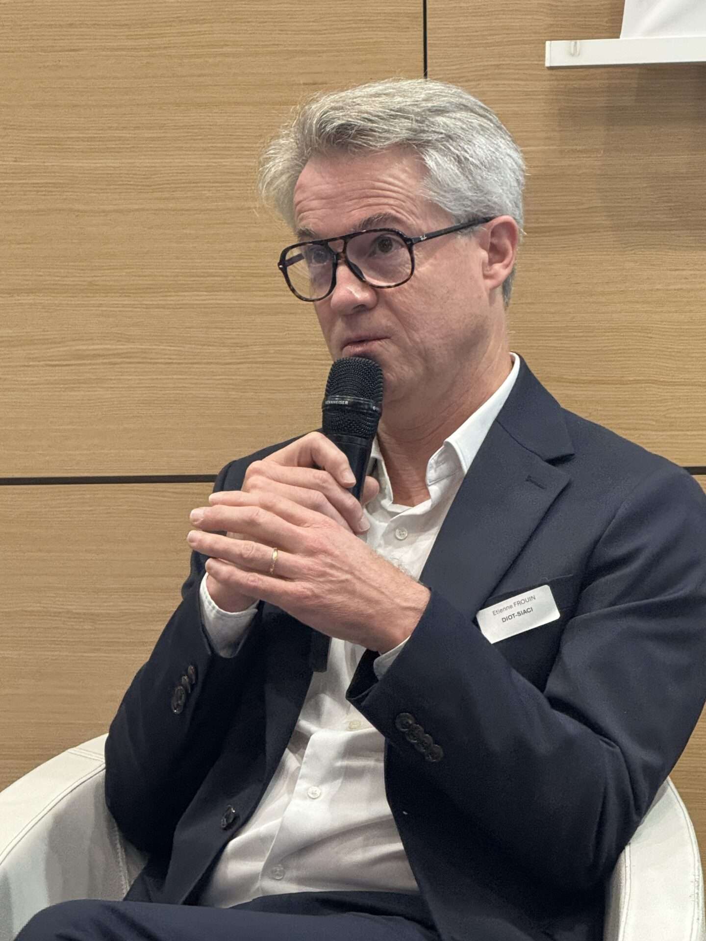 DIOT SIACI, l’expertise plurielle au service de vos enjeux : Conseil et courtage d’assurance Etienne FROUIN Directeur Développement Commercial