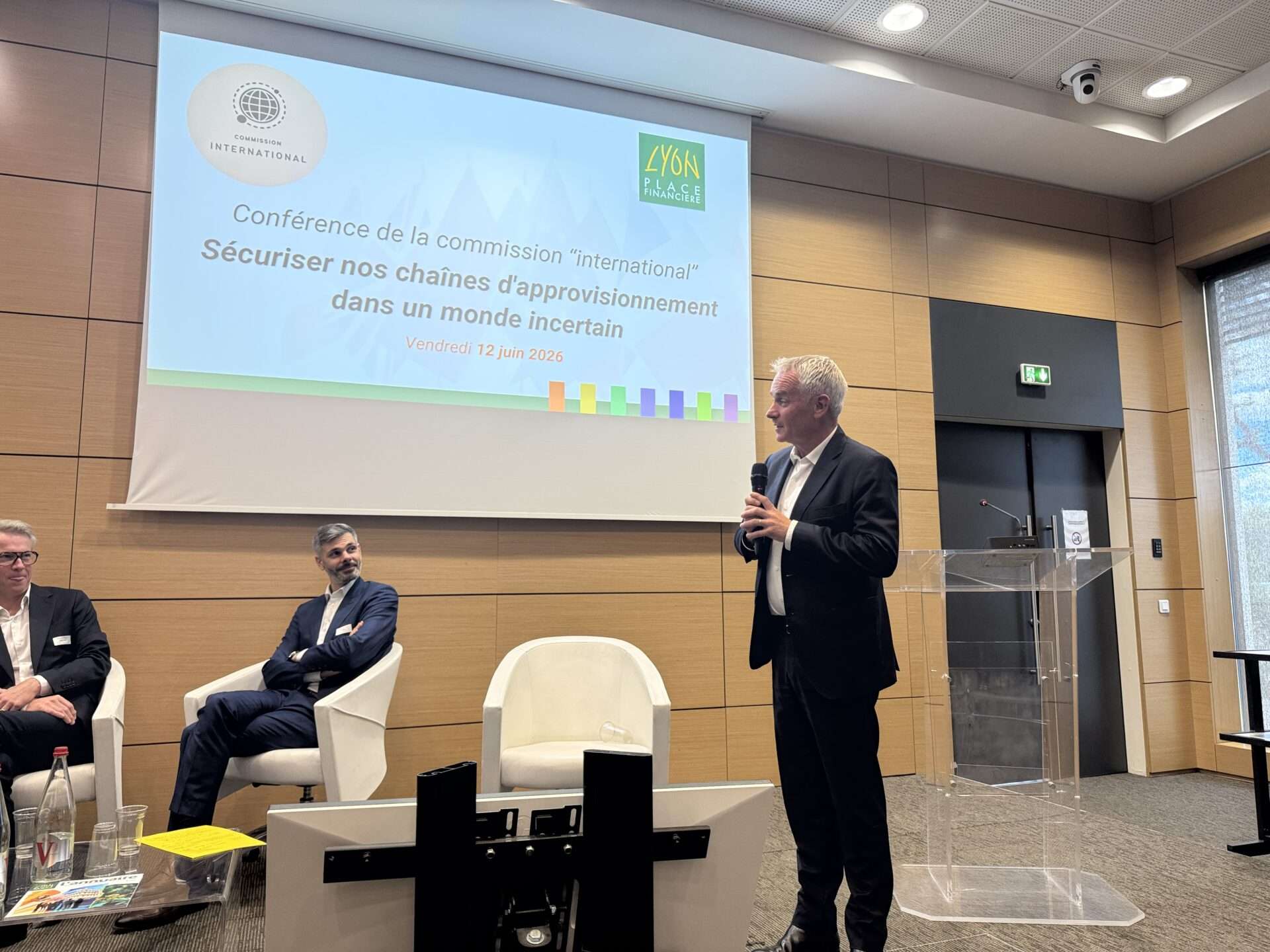 Conférence de la commission "international" Sécuriser nos chaînes d'approvisionnement dans un monde incertain, organisé par Lyon Place Financière