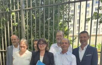 Logement, commerce et industrie au cœur des 1ers échanges entre la Métropole de Lyon et les acteurs économiques Christophe Bernollin, Président de la CMA Lyon-Rhône, Anne-Marie Robert, Présidente de l’U2P Rhône et Métropole de Lyon, GIRIN Pascal, Président de la chambre d’agriculture, Véronique Sarselli, présidente de la Métropole de Lyon, Philippe Valentin, Président de la CCI Lyon Métropole Saint-Etienne Roanne, Gilles Courteix, Président du MEDEF Lyon-Rhône, Franck Morize, Président de la CPME du Rhône