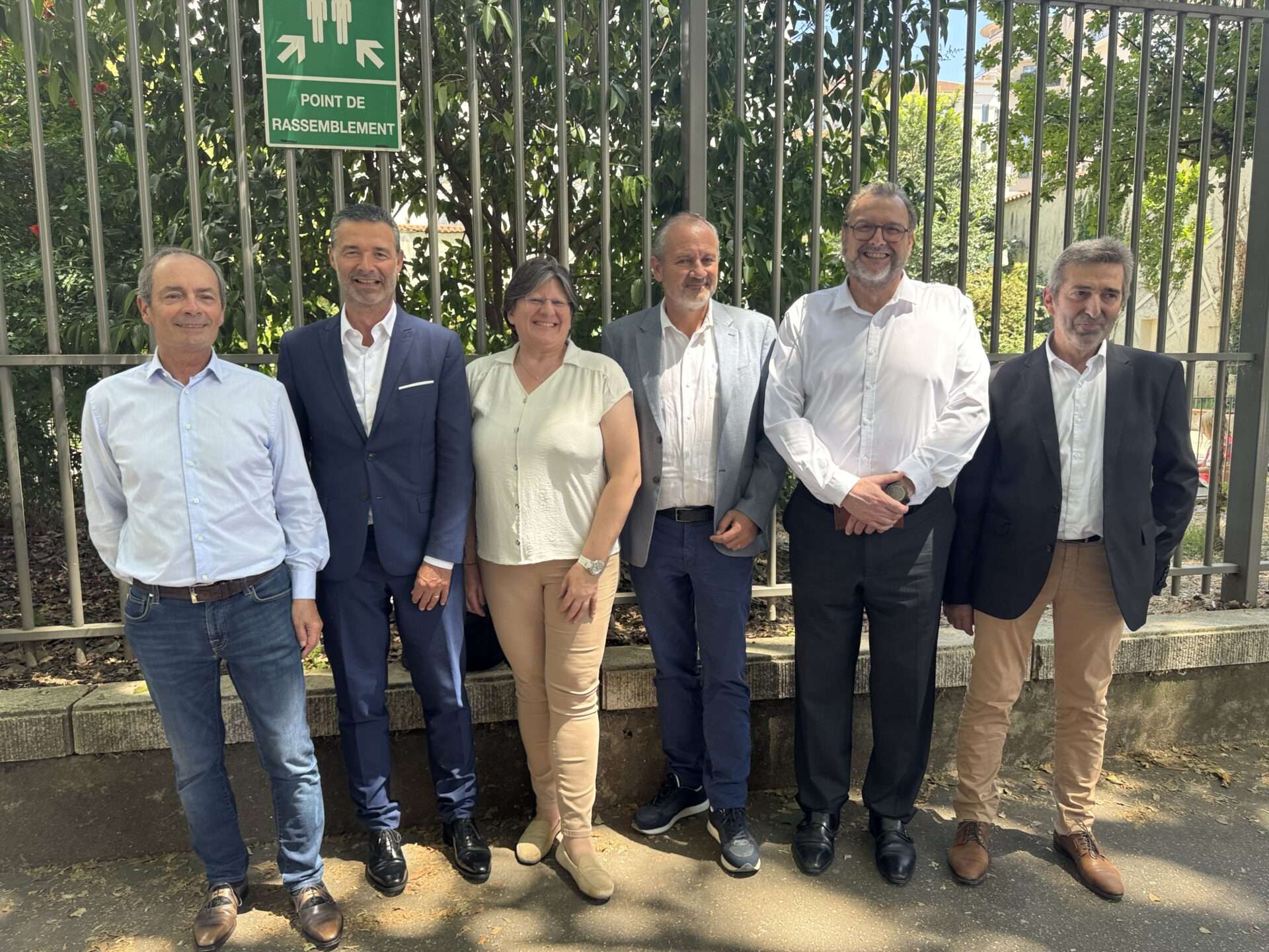 Gilles Courteix, Président du MEDEF Lyon-Rhône, Franck Morize, Président de la CPME du Rhône, Anne-Marie Robert, Présidente de l’U2P Rhône et Métropole de Lyon, Christophe Bernollin, Président de la CMA Lyon-Rhône, Philippe Valentin, Président de la CCI Lyon Métropole Saint-Etienne Roanne, GIRIN Pascal, Président de la chambre d’agriculture