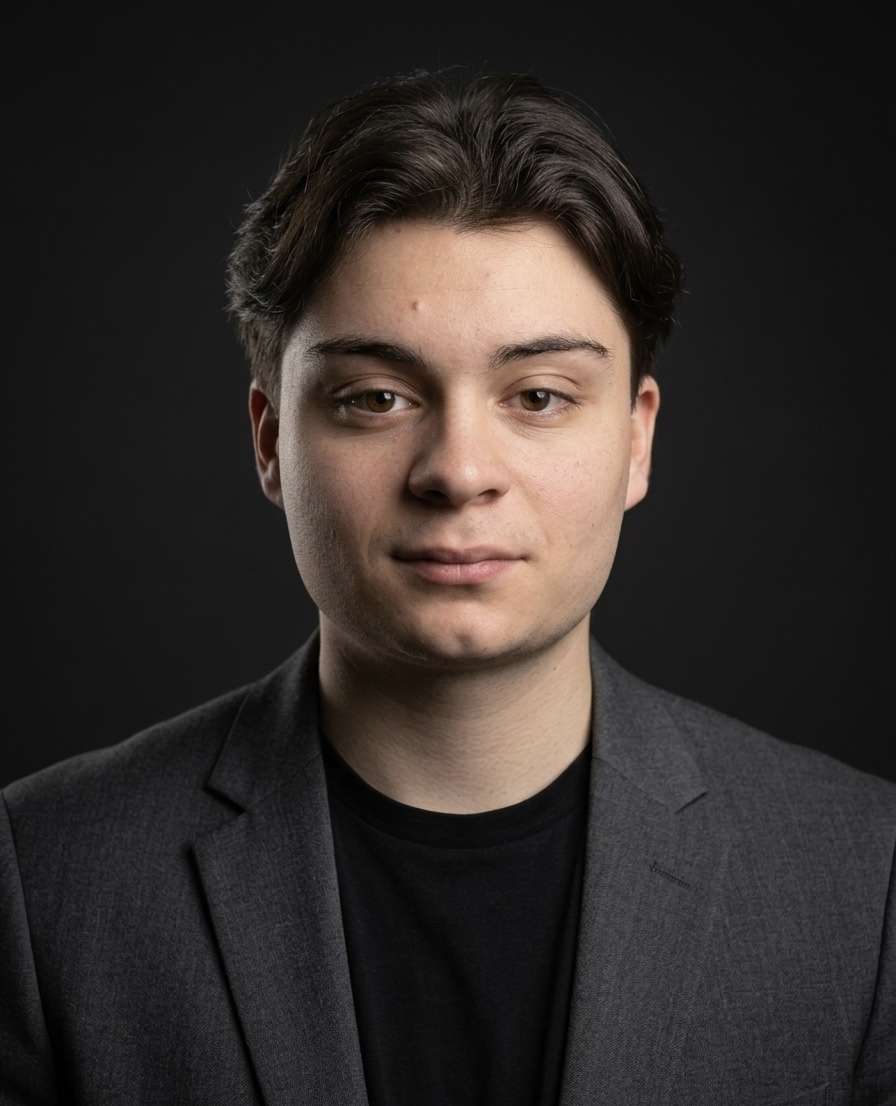 Thomas Hermet Fondateur & Développeur iOS INSIDER · Nightlife Discovery App · Lyon