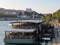 Le Modulo mise 5 millions d’euros sur une nouvelle péniche pour changer d’échelle à Lyon Le Modulo investit 5 millions d’euros à Lyon pour transformer sa péniche en lieu ouvert toute l’année