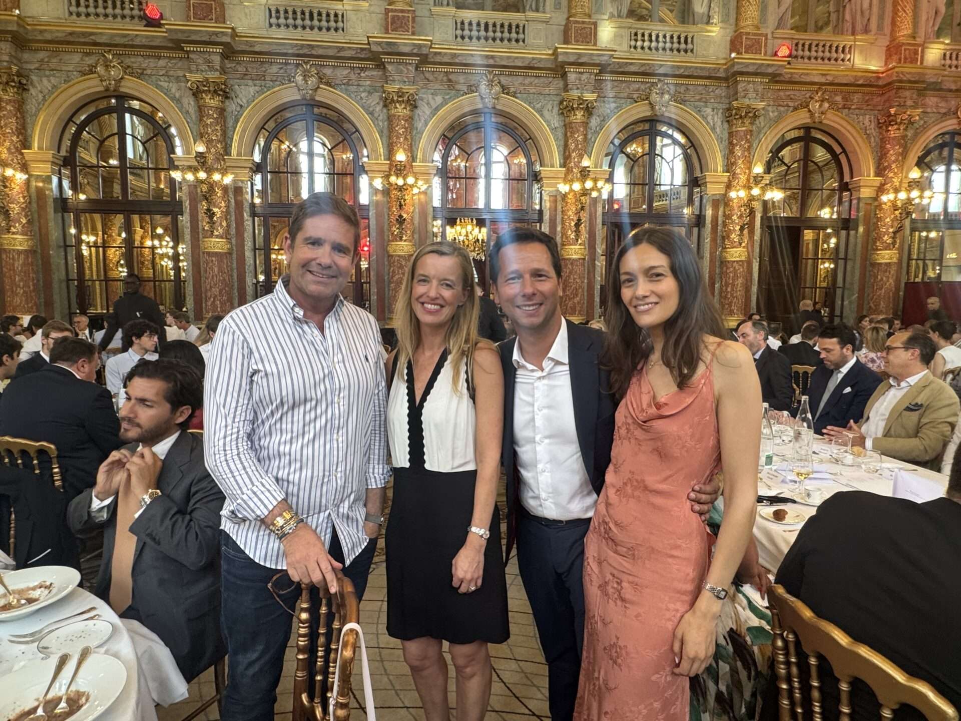Audrey Duval et Harold PARISOT avec quelques dirigeants au Chinese Business CLub 