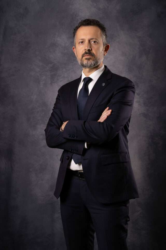 ALLEGRA_Francesco_03_stand_dark_nologo Francesco Allegra devient directeur général d’Automha dans une nouvelle phase de croissance