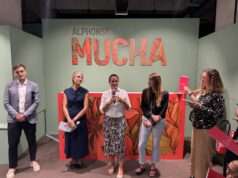 L’exposition Alphonse Mucha s’installe au Grand Hôtel-Dieu avec 92 œuvres originales Jakub Čejka, CEO d’Art Nouveau Production, Giulia Silvia Ghia, historienne de l’art et commissaire de l’exposition, Iole Siena, Présidente d’Arthemisia, Greta Poggi, Cheffe de projet chez Fever, lors de la conf de presse Expo Mucha, le 3 septembre au Grand Hôtel-Dieu Lyon