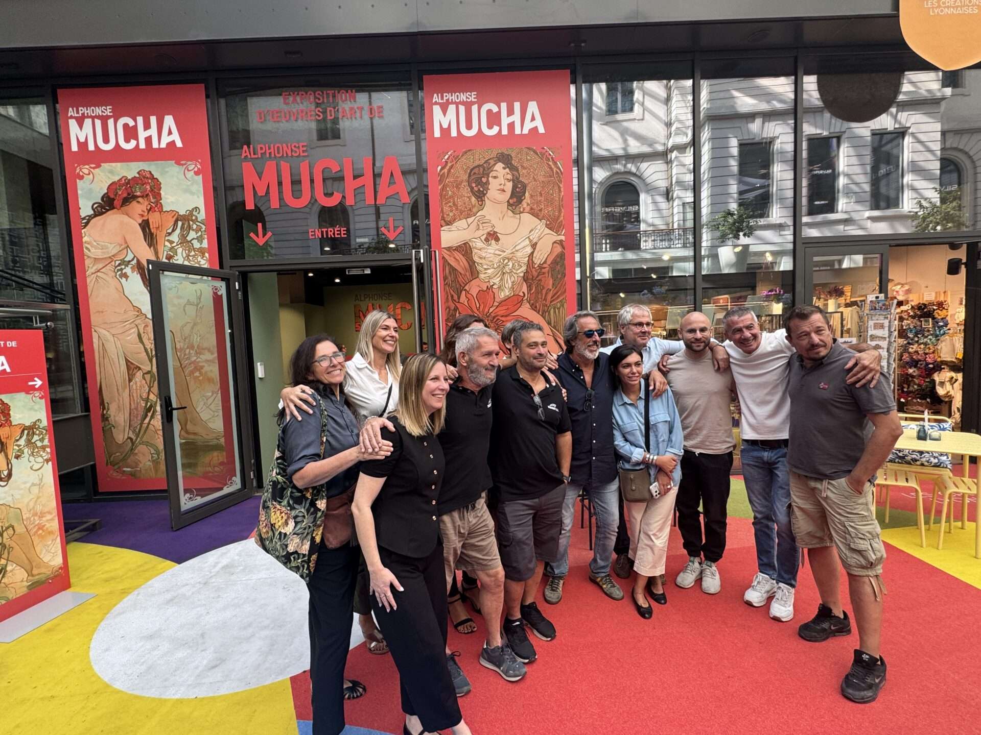 les organisateur de l'expo Alphonse Mucha à Lyon