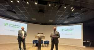 Phiadvisor Valquant aide les investisseurs à acheter et vendre au bon moment Emmanuel Robert et Eric Galiègue, présente phiadvisor valquant à Lyon Place Financière lors de Mardi de la Bourse