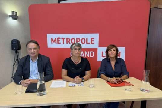 Violences sexistes et sexuelles, la Métropole de Lyon réagit Me Gilles Sabart, Élodie Roux de Bézieux, Sylvie Blès-Gagnaire- Violences sexuelles, la Métropole de Lyon fait son bilan