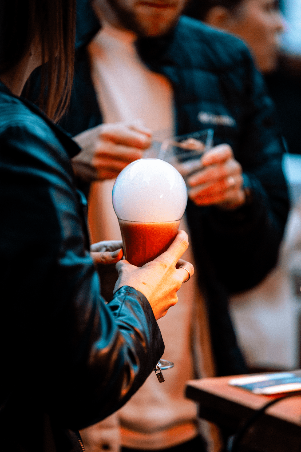 Dionysos Events, agence événementielle fondée à Lyon en 2020, construit chaque projet à partir du besoin du client plutôt que d'un catalogue de prestations