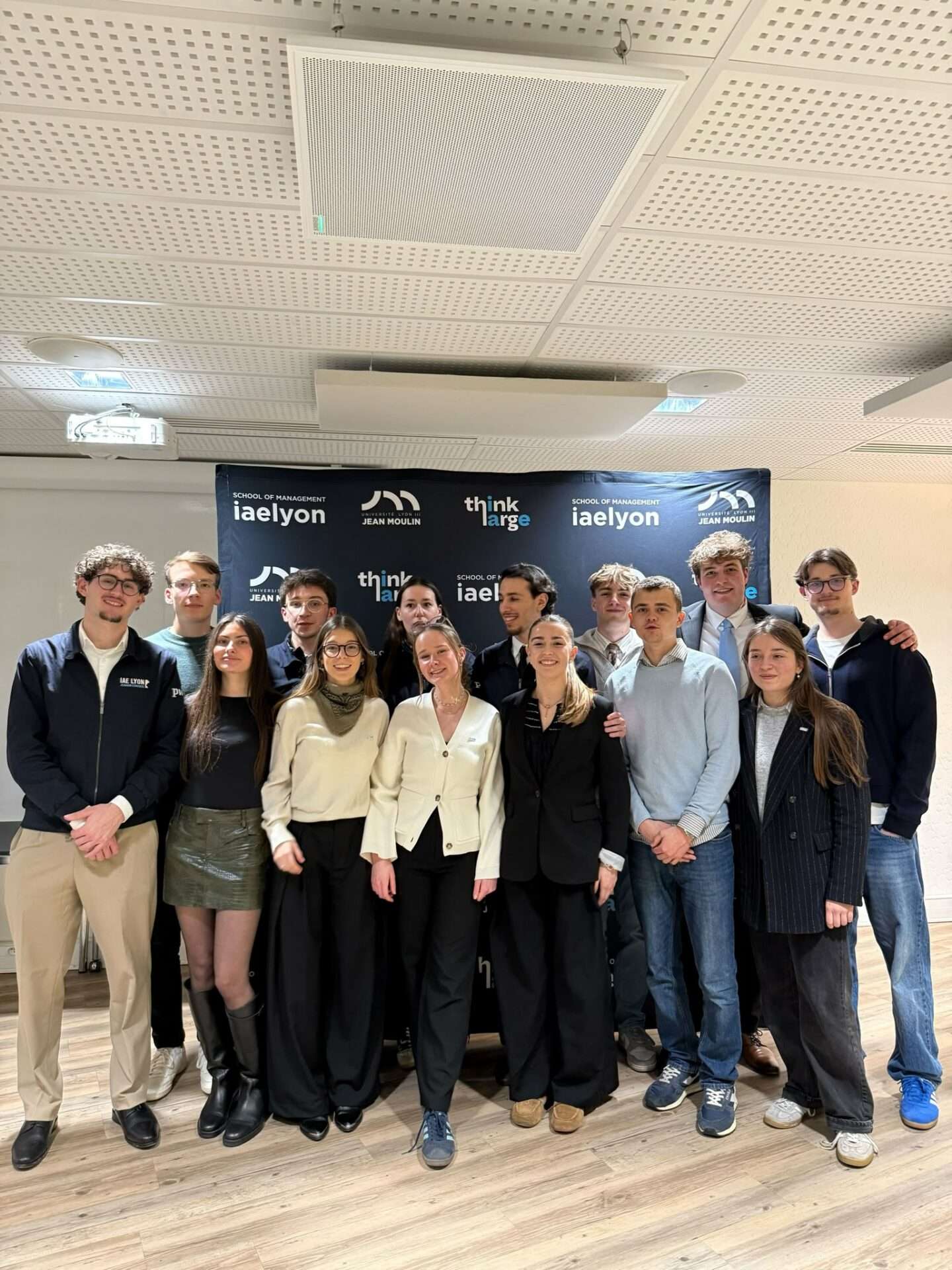 Junior-Entreprises lyonnaises, un réseau de 300 étudiants