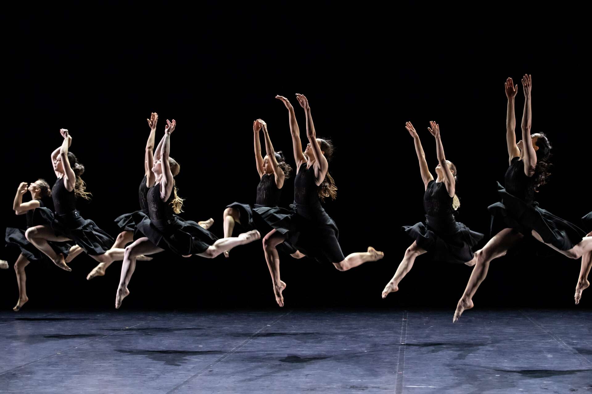 Élan, chute, rage, abandon : Requiem(s) traverse les corps avec une intensité saisissante-credit photo Yang Wang02