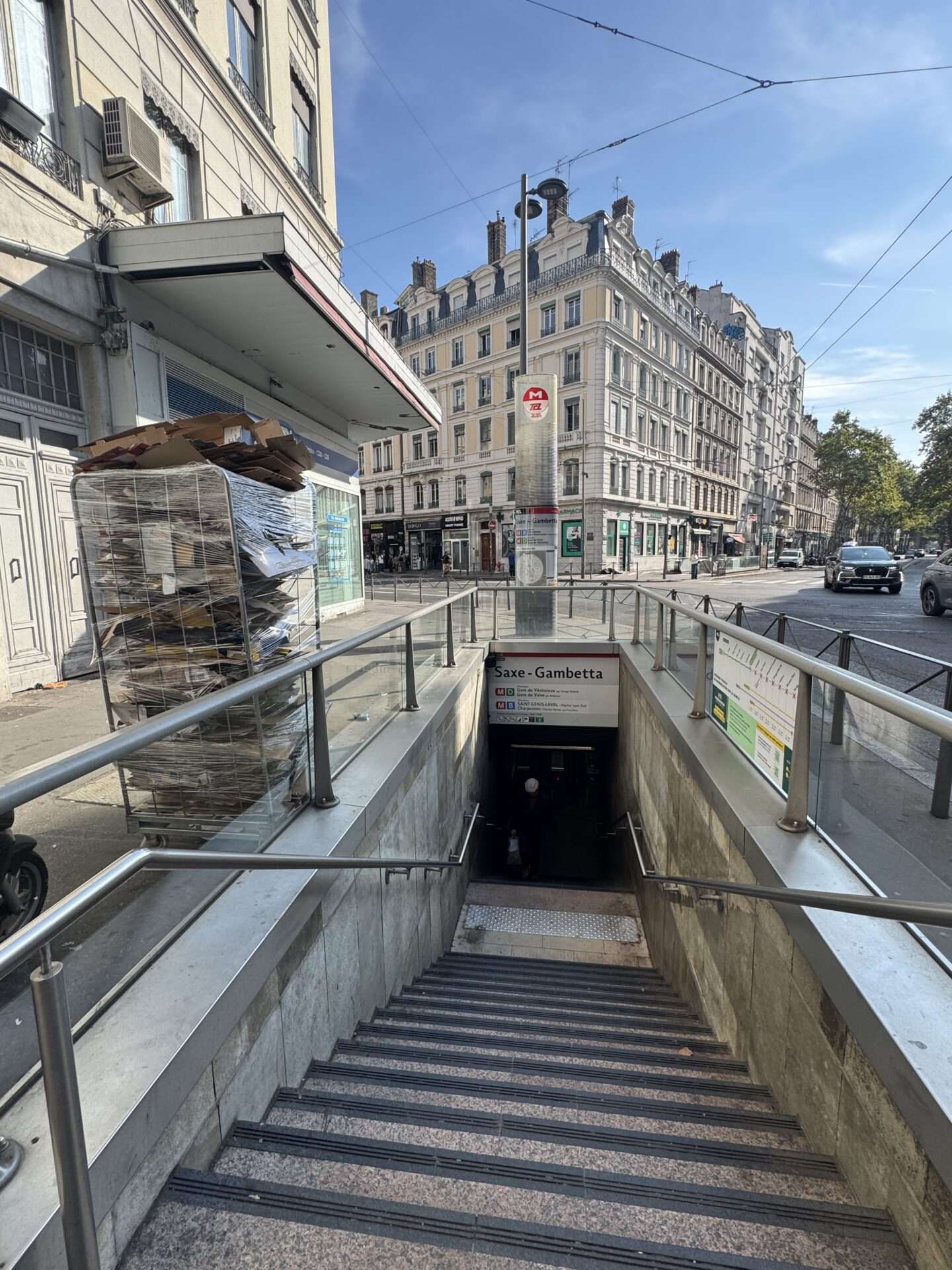Métro D Lyon comment circuler pendant les travaux en soirée