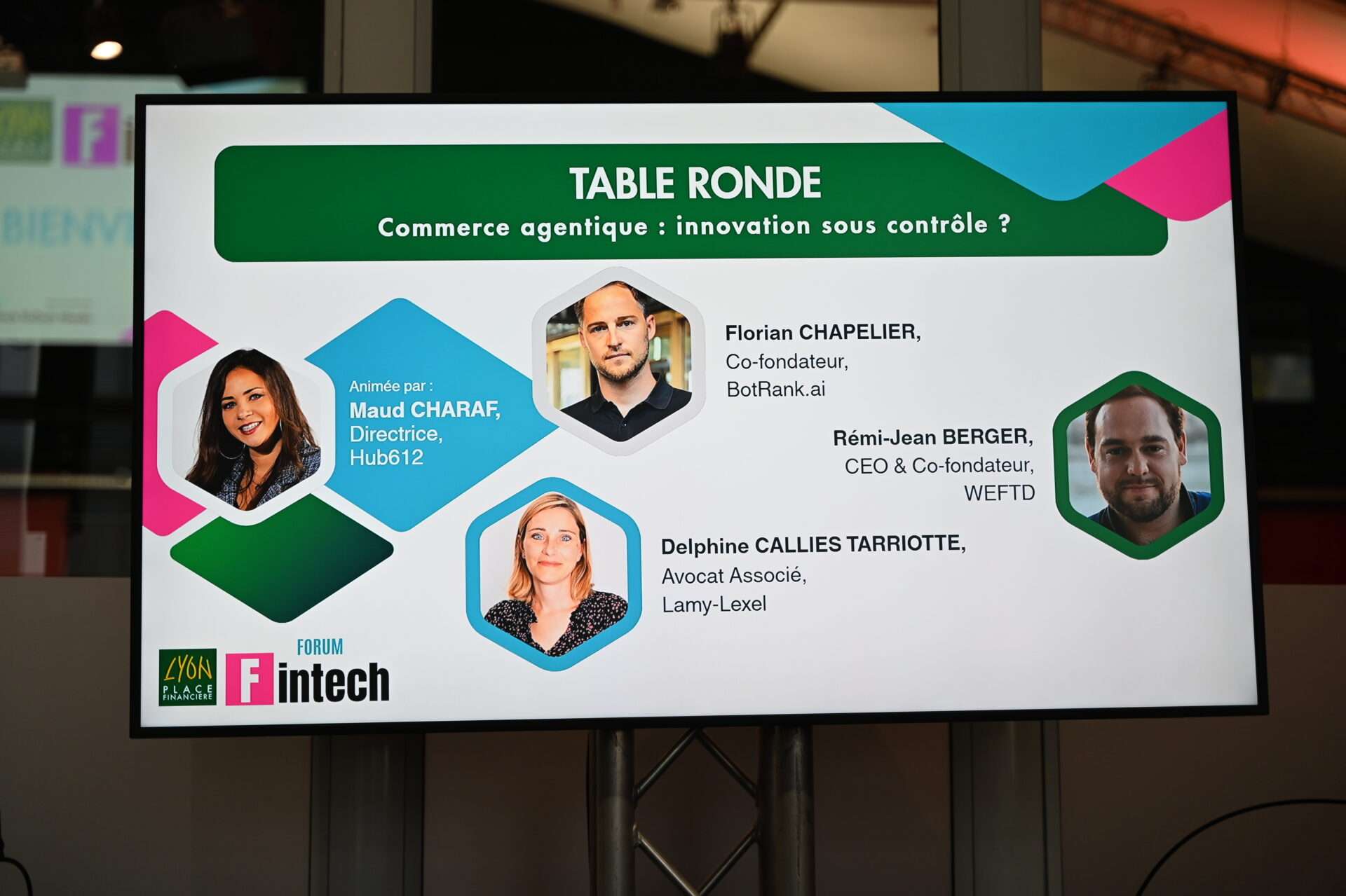 Forum Fintech : Maud CHARAF, Rémi-Jean BERGER, Delphine CALLIES TARRIOTTE et Florian CHAPELIER échangent autour du commerce agentique, entre innovation, intelligence artificielle et maîtrise des risques