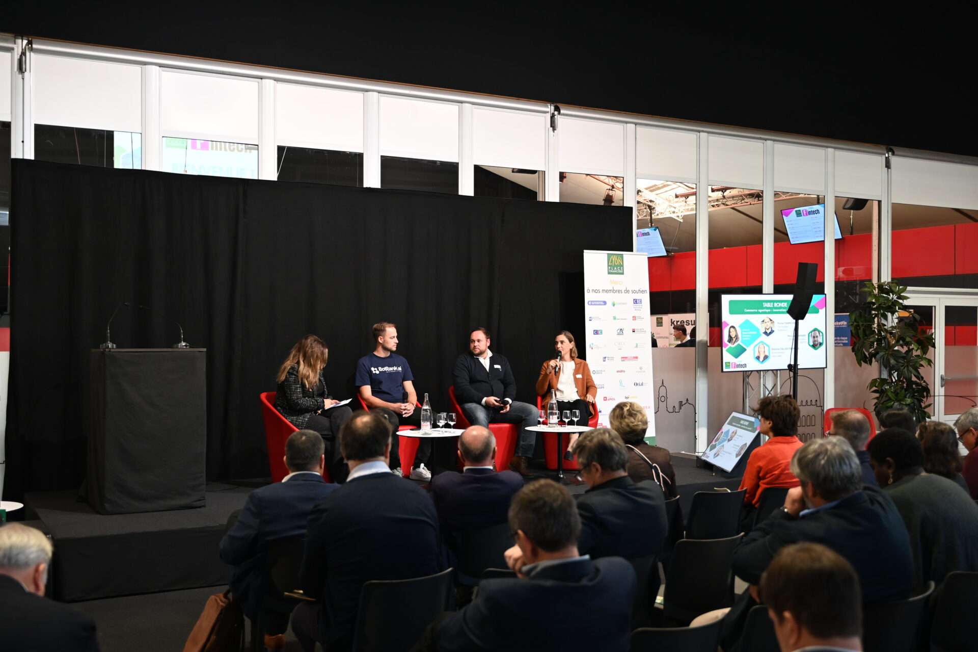 Delphine Callies Tarriotte, avocate associée chez Lamy Lexel, analyse les enjeux juridiques de l’intelligence artificielle et du commerce agentique